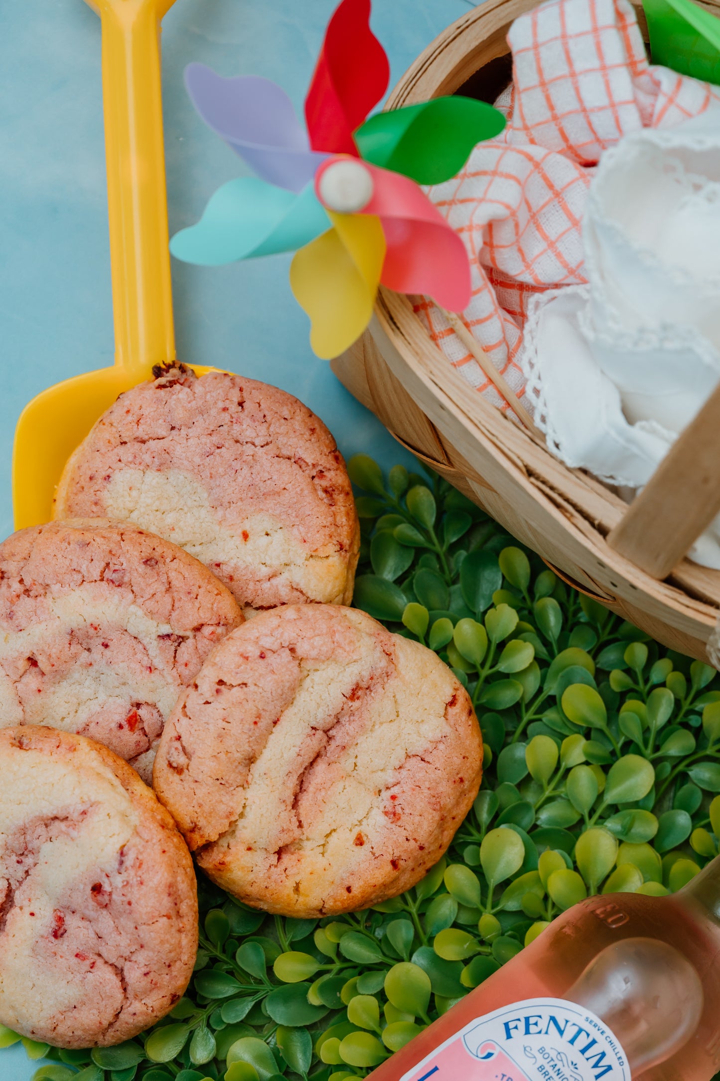 Fresh Strawberry and Lemon