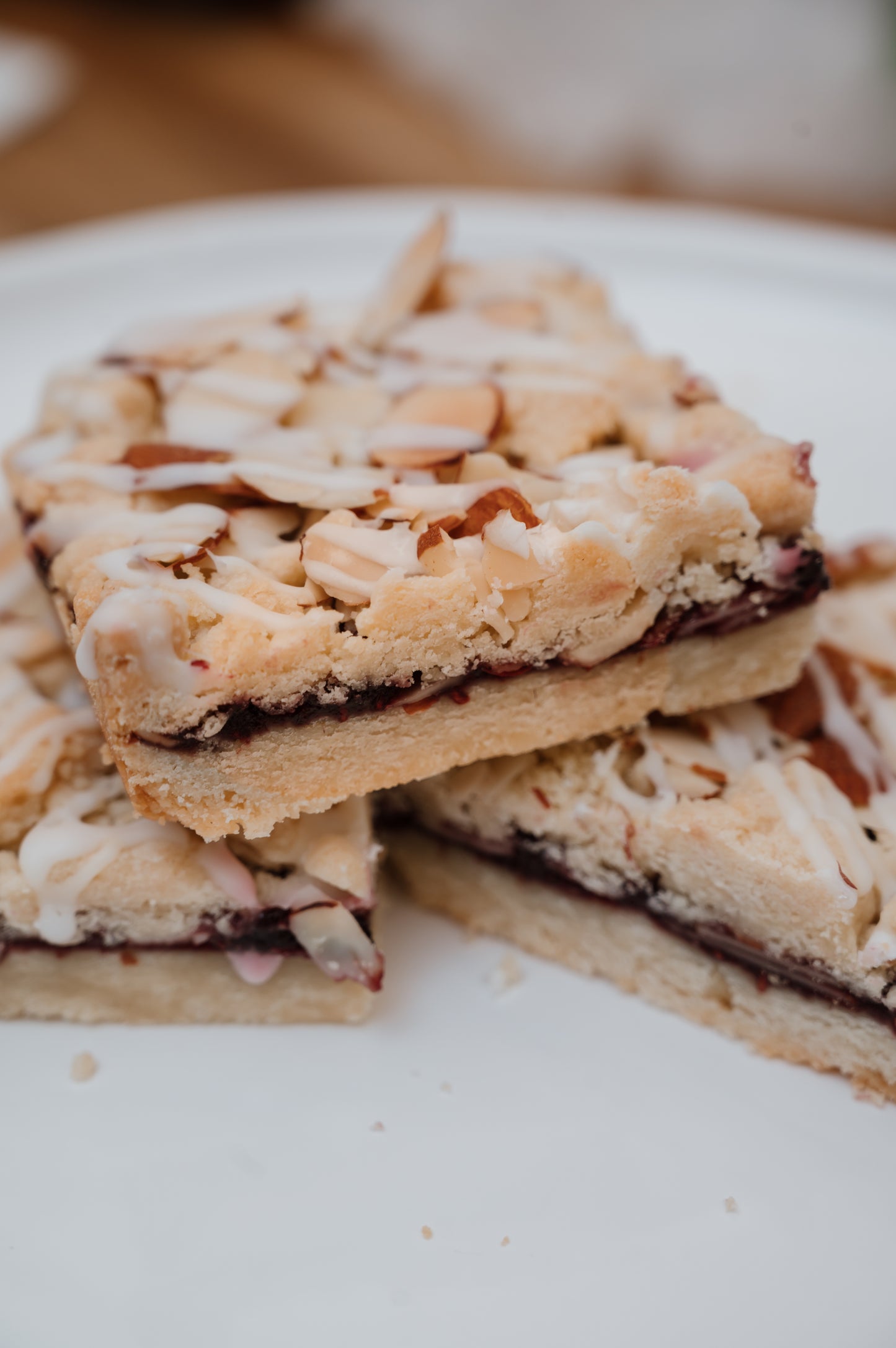 Raspberry Almond Shortbread Bar