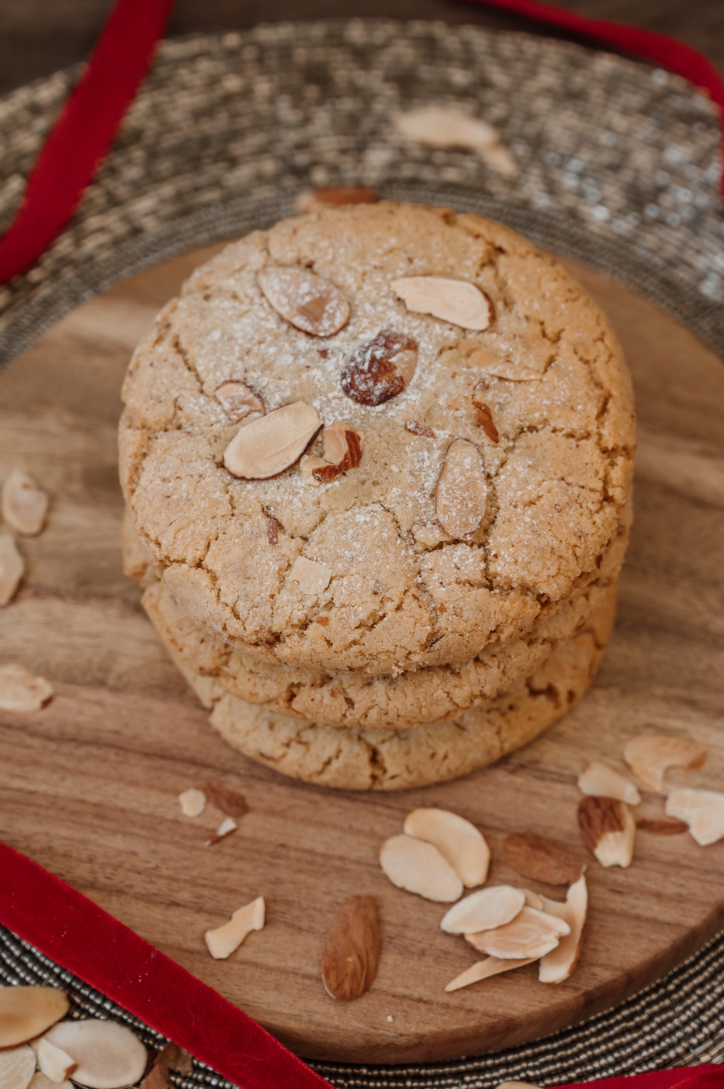 Merry & Bright Grande Cookie Gift Box
