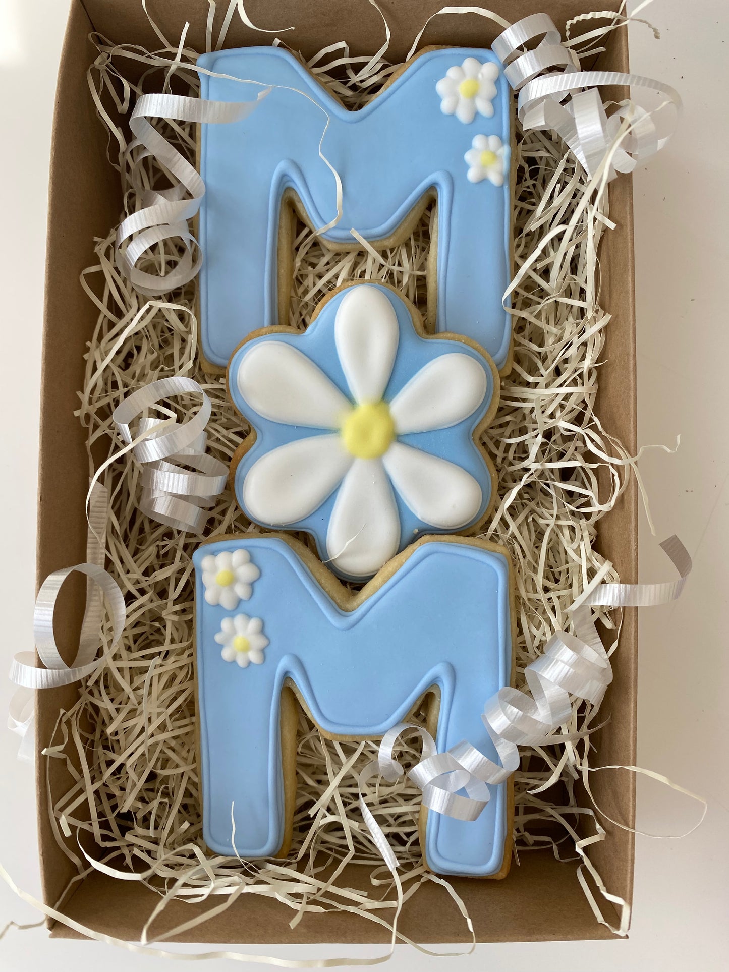 Mother's Day "Mom" Cookie Box